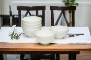 Homeroots White Six Piece Porcelain Service For Six Bowl Set   483486