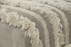 Homeroots 47" Cream Textural Boho Stripe Black Leg Upholstered Bench  Solid Wood 483748