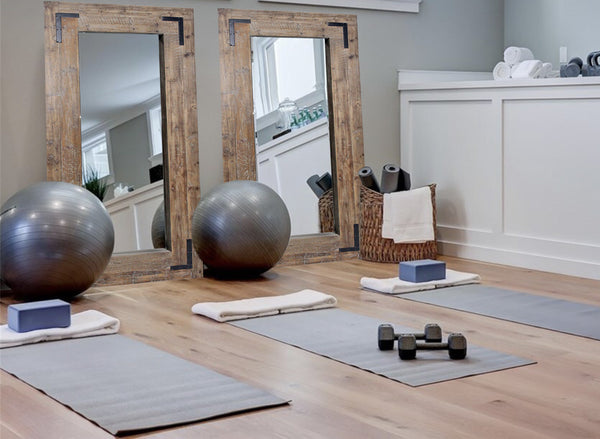 Homeroots 75" Brown Wood Framed Leaning Accent Mirror  Drift Wood ,Metal 484405