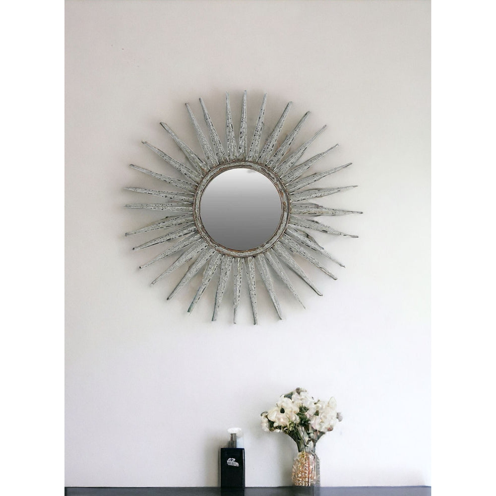 Homeroots 30" Antiqued Silver Gray Sunburst Wall Mounted Accent Mirror  Metal 484988
