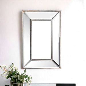 Homeroots 18" Silver Framed Accent Mirror  Glass 484999