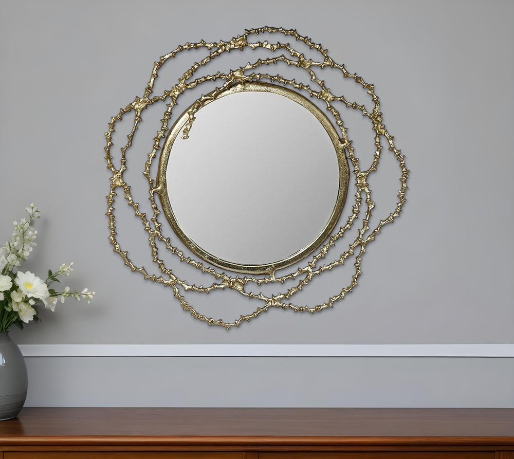 Homeroots 34" Antiqued Gold Abstract Scalloped Aluminum Framed Accent Mirror  Aluminum 485033