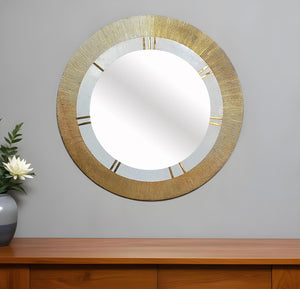 Homeroots 36" Gold And White Round Aluminum Ribbed Edge Framed Accent Mirror  Aluminum 485062