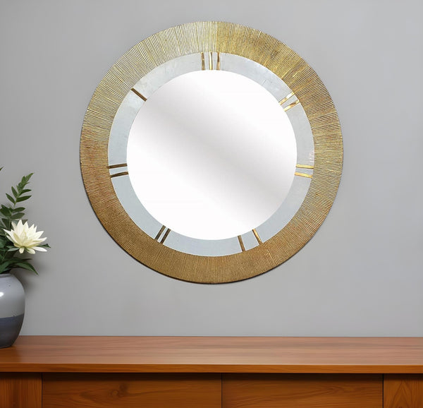 Homeroots 36" Gold And White Round Aluminum Ribbed Edge Framed Accent Mirror  Aluminum 485062