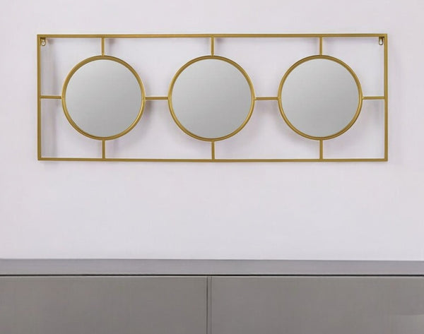 Homeroots 16" Gold Iron Framed Accent Mirror  60% Iron,20% Mirror,20% Mdf 485067