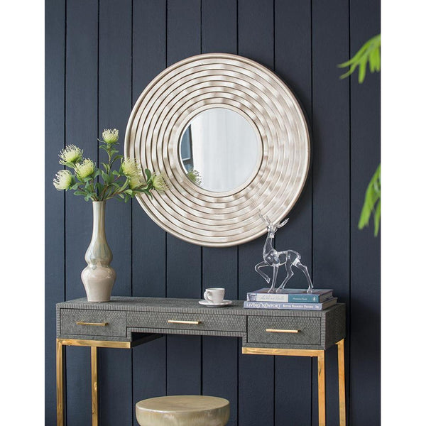 Homeroots 31" Silver Round Dimensional Thick Frame Accent Mirror  Polyurethane 485078