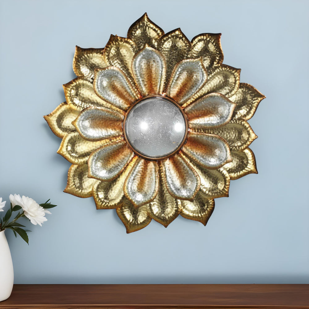 Homeroots 36" Gold Metal Flower Framed Accent Mirror  90% Metal,10% Acrylic 485130