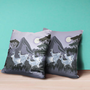 Homeroots 26x26 White Muted Purple Deer Blown Seam Broadcloth Animal Print Throw Pillow   485311