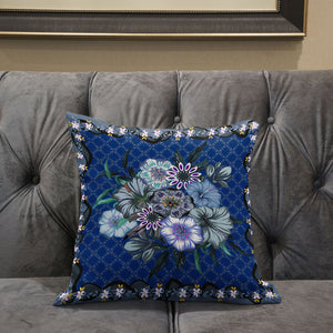 Homeroots 28x28 Blue Gray Blown Seam Broadcloth Floral Throw Pillow   485457