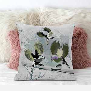 Homeroots 26x26 Olivegreen Offwhite Bird Blown Seam Broadcloth Animal Print Throw Pillow   485552