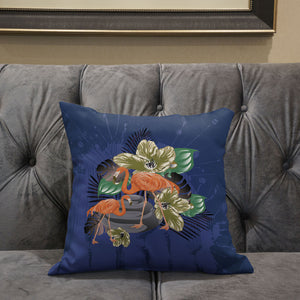 Homeroots 28x28 Green Black Blue Bird Blown Seam Broadcloth Animal Print Throw Pillow   485588