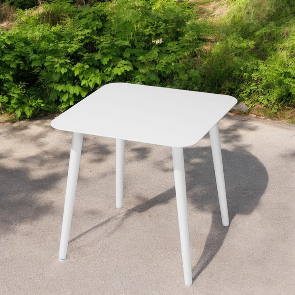 Homeroots 16" White Square Metal Outdoor Side Table  Aluminum 485599