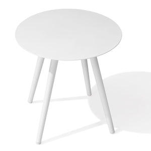 Homeroots 16" White Rounded Metal Outdoor Side Table  Aluminum 485601