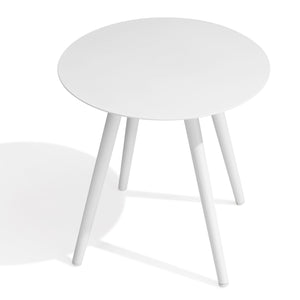Homeroots 16" White Rounded Metal Outdoor Side Table  Aluminum 485601
