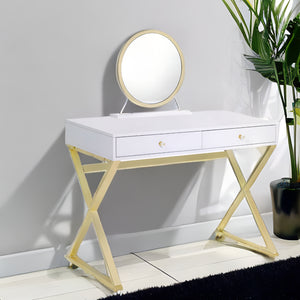 Homeroots 31" White & Gold Finish Round Dresser Mirror   485927