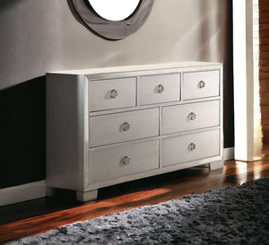 Homeroots 57" Platinum Solid And Manufactured Wood Seven Drawer Triple Dresser  Solid And Manufactured Wood 486000
