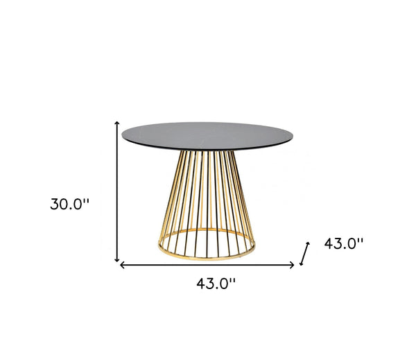 Homeroots 43" Black And Gold Rounded Stainless Steel Pedestal Base Dining Table   486032