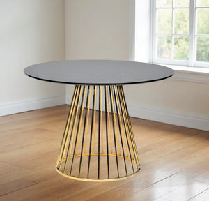 Homeroots 43" Black And Gold Rounded Stainless Steel Pedestal Base Dining Table   486032