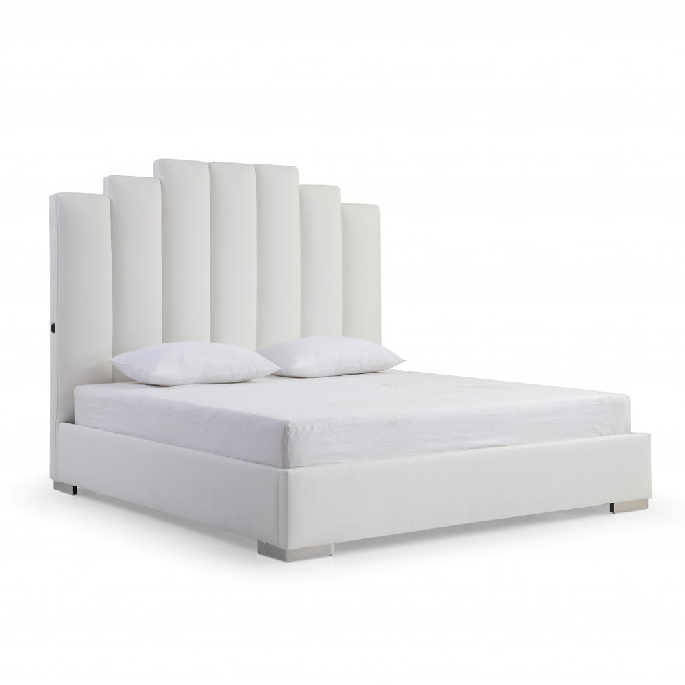 Homeroots King White Upholstered Vertical Channel Faux Leather Bed With Usb  Mdf 486080