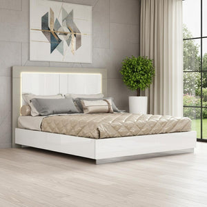 HomeRoots White Wood Queen Bed Frame - Stylish Two-Tone Design, Durable Platform, Easy Assembly & Airy Elegance 486086