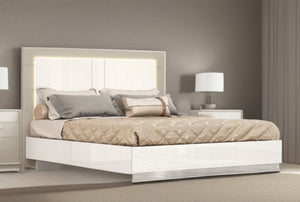 Homeroots White Wood Queen Bed Frame  Mdf 486086