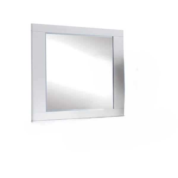 Homeroots 37" White & Chrome Leg Dresser Mirror  Wood,Mirror,Composite Wood 486436