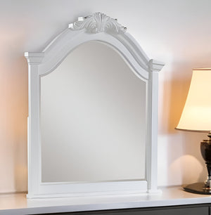 Homeroots 43" White Finish Arch Dresser Mirror  Wood,Mirror 486460