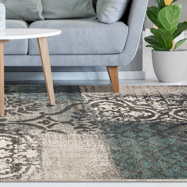 Homeroots 5' X 8' Teal And Gray Damask Distressed Stain Resistant Area Rug  Polypropylene 486768
