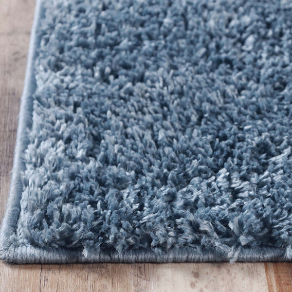 Homeroots 8' Blue Shag Runner Rug - Soft, Stain Resistant & Stylish For Homes With Kids And Pets, 1.69" Thick  Polypropylene 486780