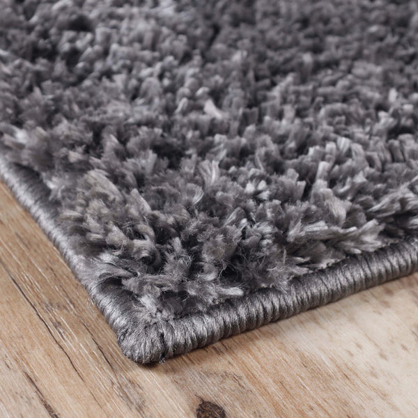 Homeroots 8' Gray Distressed Shag Runner Area Rug - Soft, Stain-resistant, Perfect For Kids & Pets, Versatile Design 8' Runner Polypropylene 486781