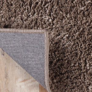 Homeroots 4' X 6' Taupe Shag Stain Resistant Area Rug  Polypropylene 486790