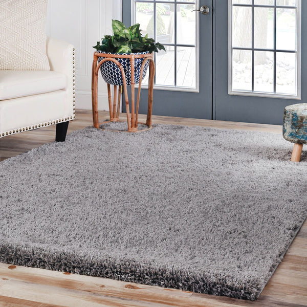 Homeroots 5' X 8' Grey Shag Stain Resistant Area Rug  Polypropylene 486793