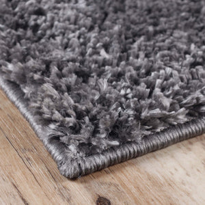 Homeroots 5' X 8' Grey Shag Stain Resistant Area Rug  Polypropylene 486793