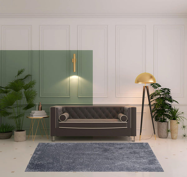 Homeroots 5' X 8' Grey Shag Stain Resistant Area Rug  Polypropylene 486793