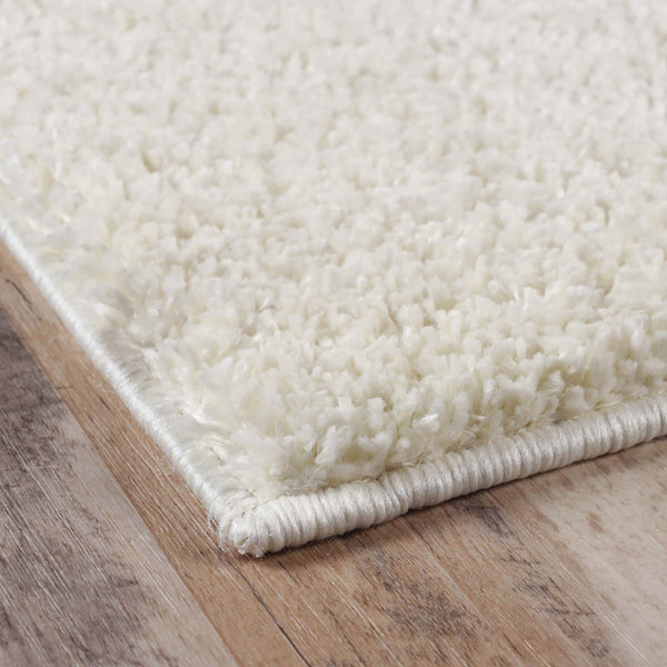 Homeroots 8' X 10' Ivory Shag Stain Resistant Area Rug  Polypropylene 486800