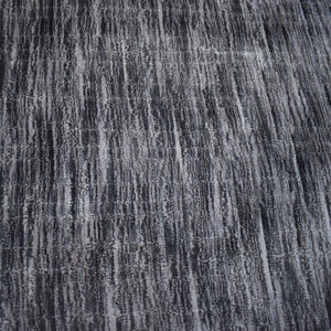 Homeroots 5' X 8' Grey Abstract Handmade Stain Resistant Area Rug  Viscose 486804