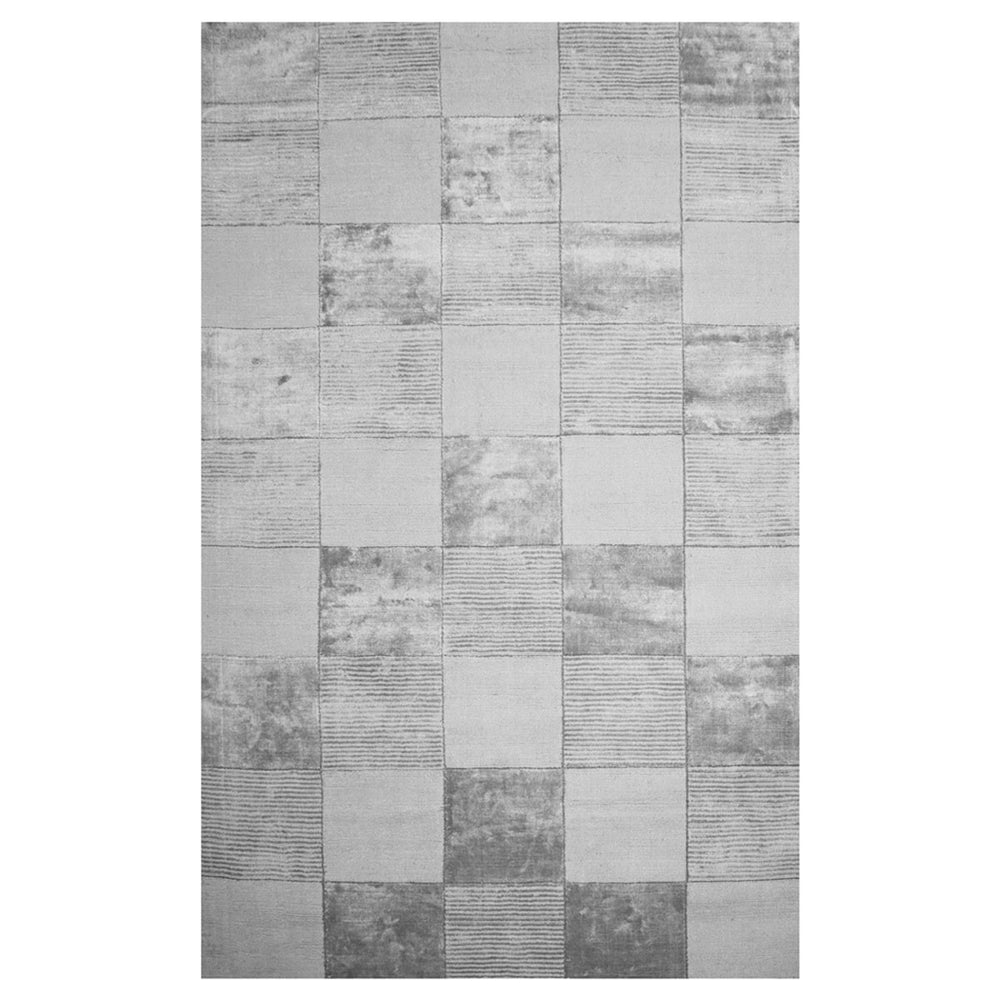 Homeroots 5' X 8' Grey Geometric Hand Woven Stain Resistant Area Rug  Viscose 486807