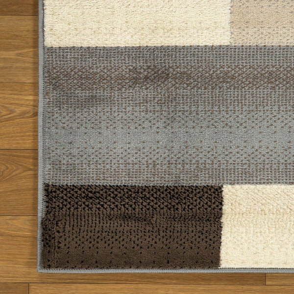 Homeroots 5' X 8' Grey-brown Patchwork Power Loom Stain Resistant Area Rug  Polypropylene 486851