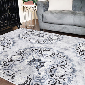Homeroots 5' X 8' Silver And Gray Geometric Medallion Stain Resistant Area Rug  Microfiber 486898