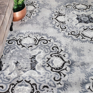 Homeroots 8' X 10' Silver And Gray Geometric Medallion Stain Resistant Area Rug  Microfiber 486900