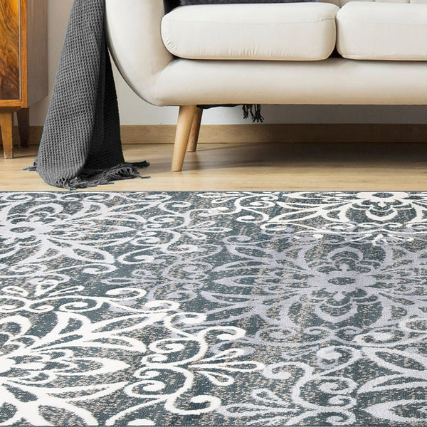 Homeroots 5' X 8' Slate And Gray Medallion Power Loom Stain Resistant Area Rug  Polypropylene 486938