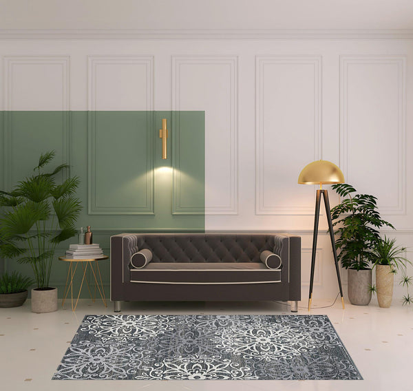 Homeroots 5' X 8' Slate And Gray Medallion Power Loom Stain Resistant Area Rug  Polypropylene 486938