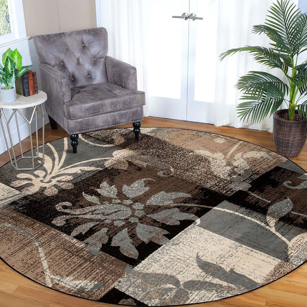 Homeroots 5' Beige And Black Round Floral Power Loom Distressed Area Rug  Polypropylene 486994