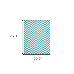 Homeroots 5' X 8' Blue-green/Cream Chevron Stain Resistant Indoor Outdoor Area Rug  Polypropylene 487020