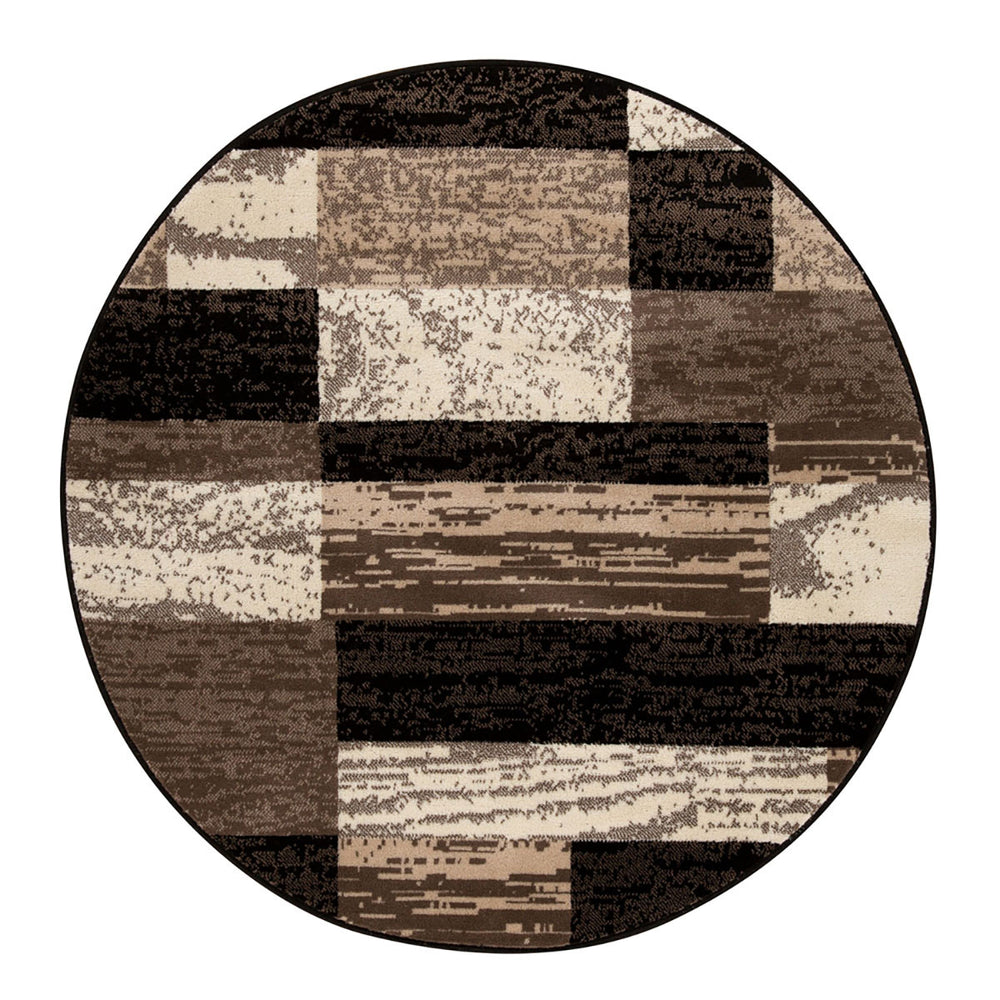Homeroots 5' Round Chocolate Round Patchwork Power Loom Stain Resistant Area Rug  Polypropylene 487086