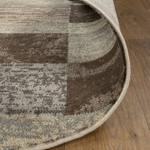 Homeroots 5' Round Slate Round Patchwork Power Loom Stain Resistant Area Rug  Polypropylene 487087