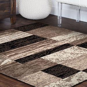 Homeroots 5' Square Chocolate Square Patchwork Power Loom Stain Resistant Area Rug  Polypropylene 487088