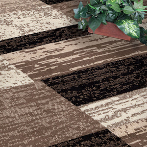 Homeroots 5' Square Chocolate Square Patchwork Power Loom Stain Resistant Area Rug  Polypropylene 487088