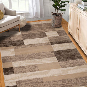 Homeroots 5' X 8' Beige Patchwork Power Loom Stain Resistant Area Rug  Polypropylene 487090