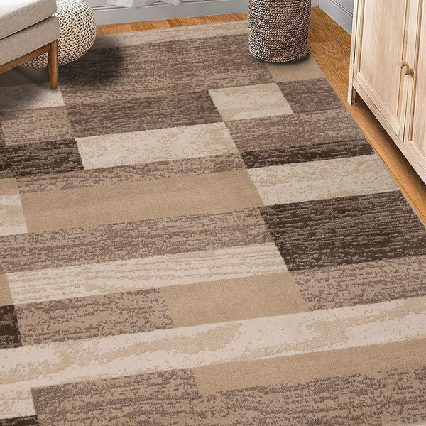 Homeroots 5' X 8' Beige Patchwork Power Loom Stain Resistant Area Rug  Polypropylene 487090